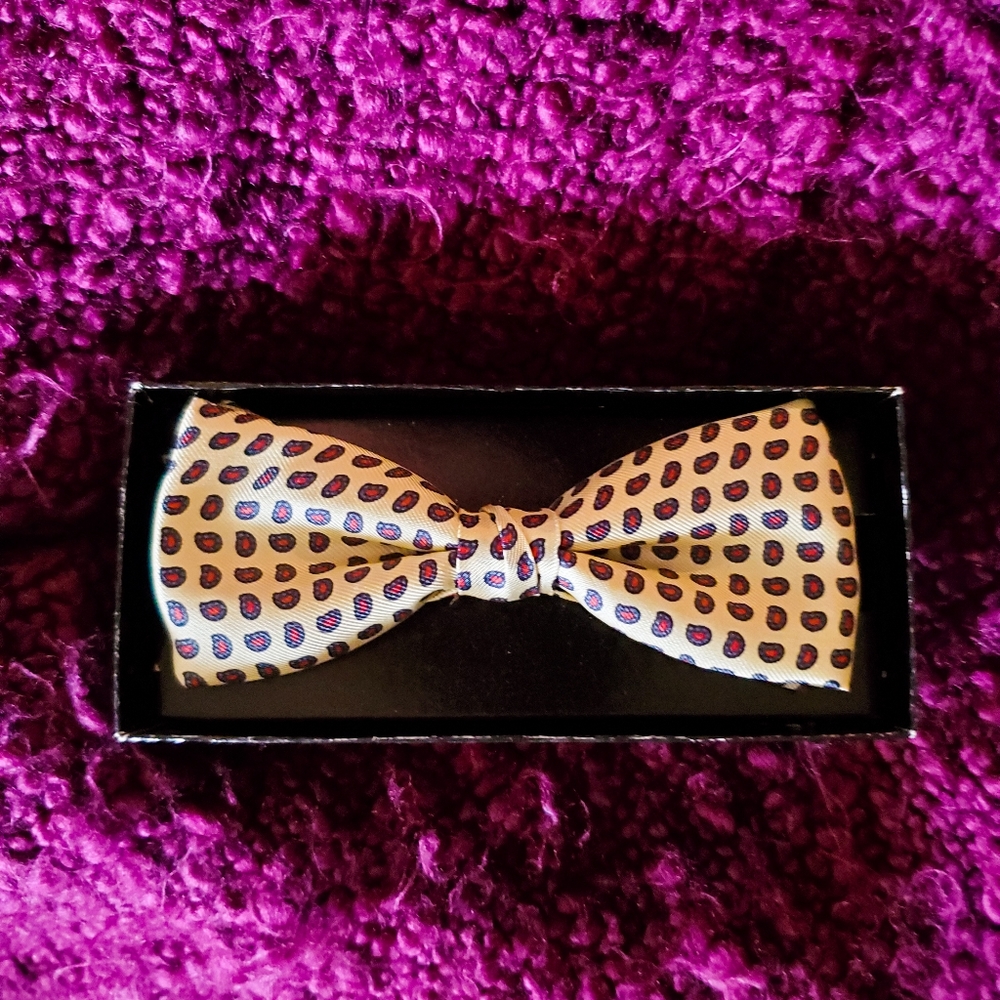 ⚡2/10.00 NIB: Men's bow tie